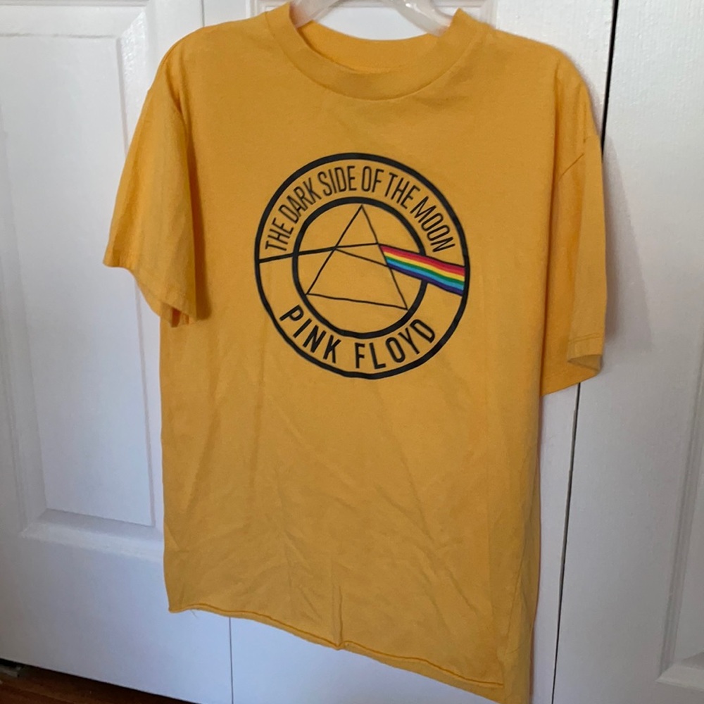 Pink Floyd graphic tee